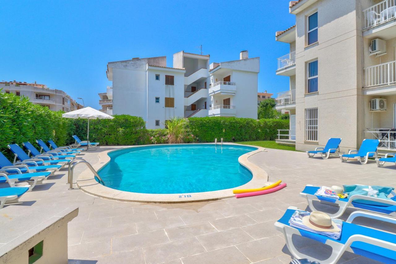 Apartamentos Llevant Port de Pollença Exterior foto