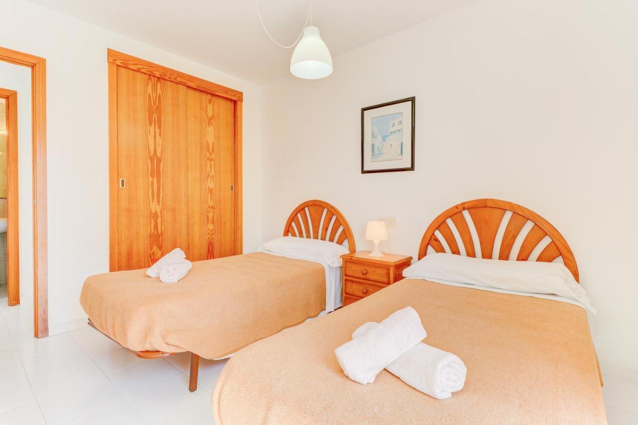 Apartamentos Llevant Port de Pollença Exterior foto