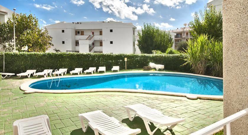 Apartamentos Llevant Port de Pollença Exterior foto
