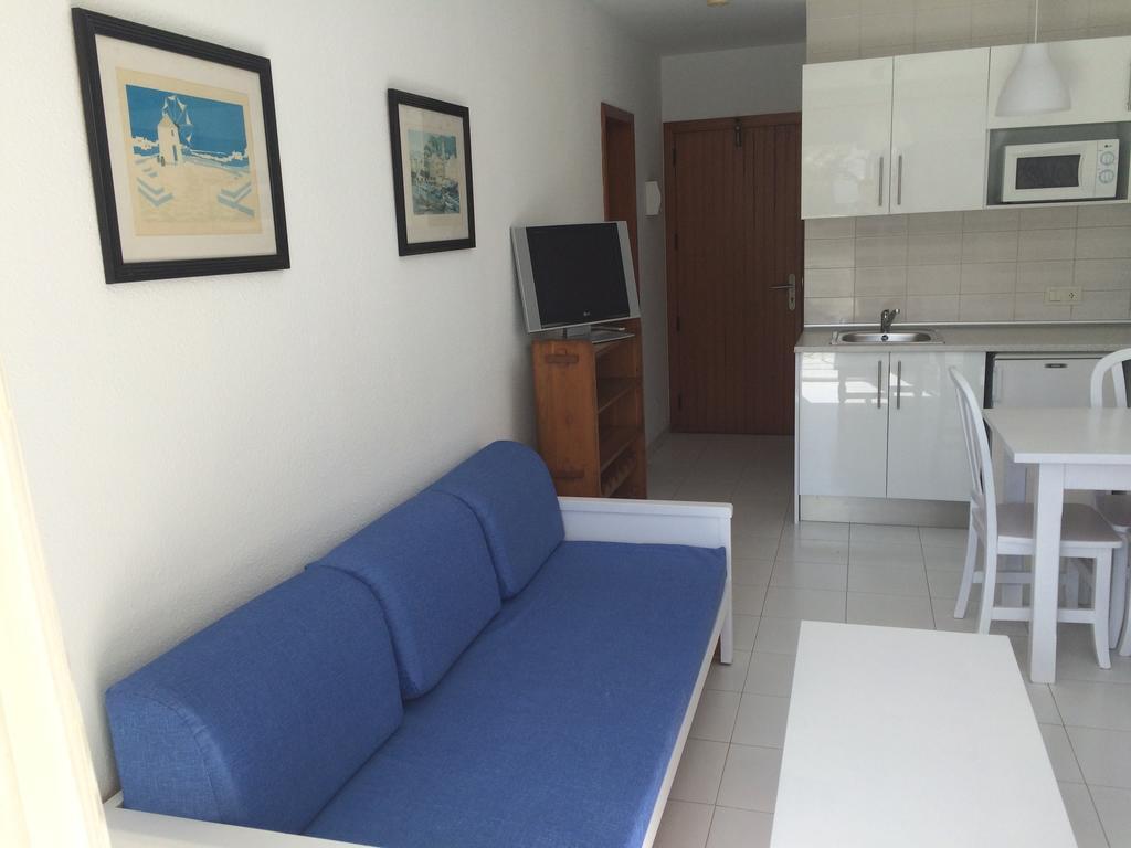 Apartamentos Llevant Port de Pollença Exterior foto